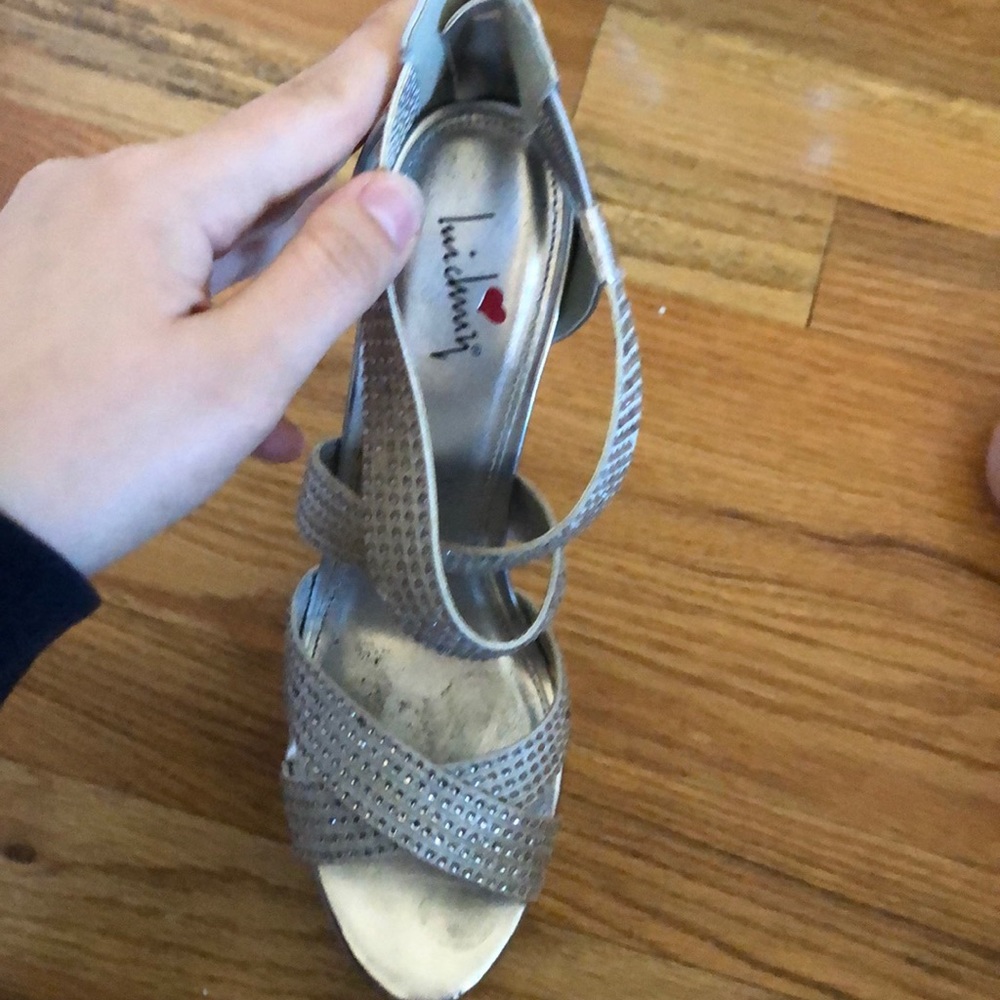 Heels - Picture 3 of 6
